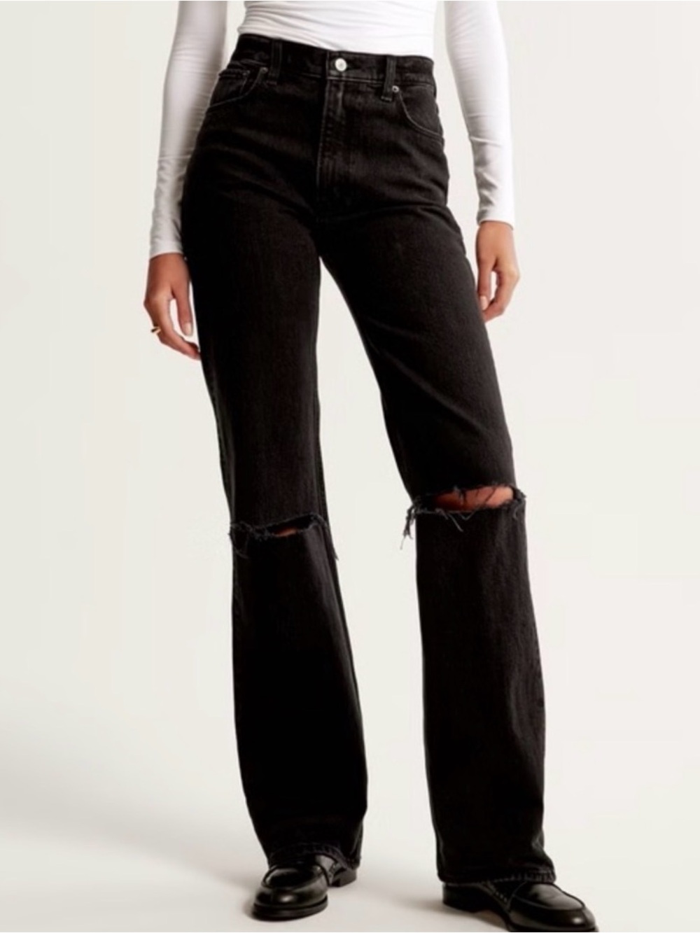 Abercrombie 90s Relaxed Jean High Rise Black Ripped Size 6 (28) Long